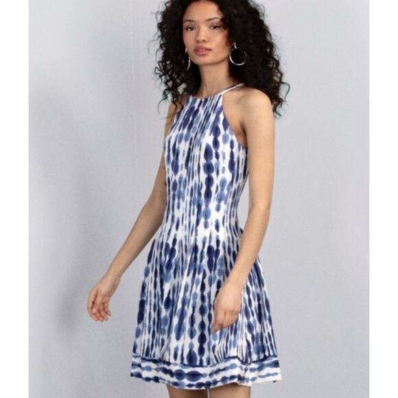 Vince Camuto Dresses & Skirts - 🔴Vince Camuto Scuba Strapless Blue And White A Line Dress 6